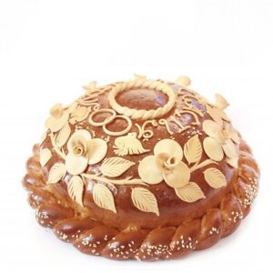Свадебный каравай с розами
